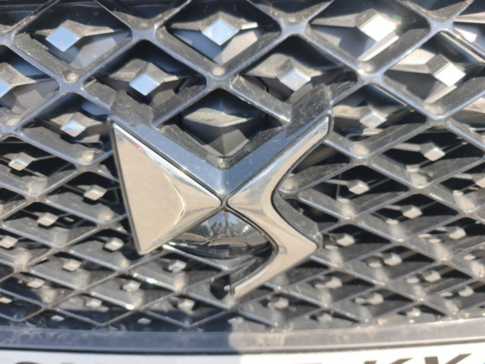 DS N°4 ELECTRIQUE E-Tense Pallas