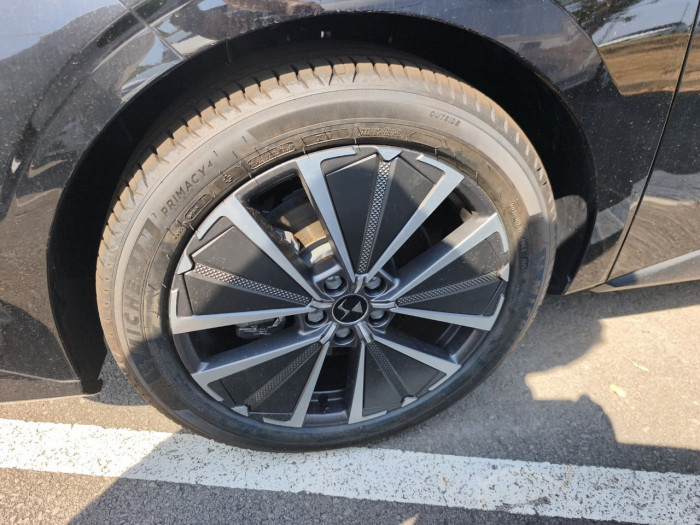 DS N°4 ELECTRIQUE E-Tense Pallas