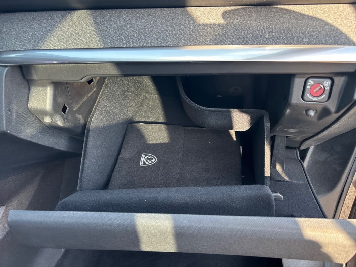 Peugeot 3008 PureTech 130ch S&S EAT8 Allure Pack