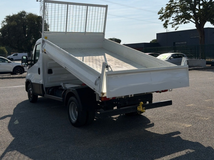IVECO Daily CCb 35C16H empattement 3450 3.0