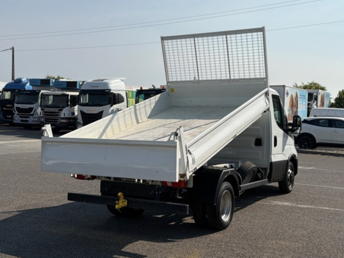 IVECO Daily CCb 35C16H empattement 3450 3.0