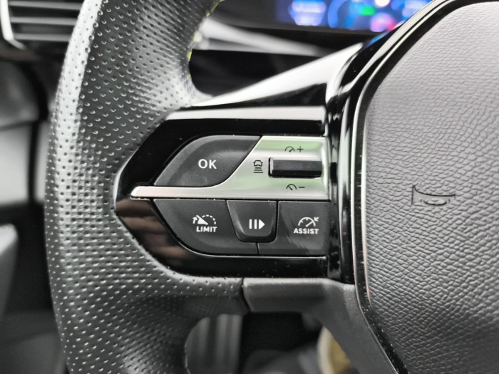 Peugeot 408 PHEV 225 e-EAT8 GT