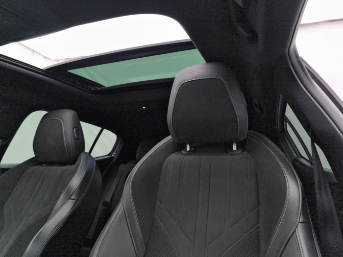 Peugeot 408 PHEV 225 e-EAT8 GT