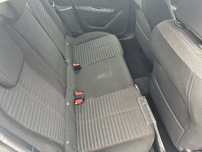 Peugeot 208 PureTech 100 S&S BVM6 Active