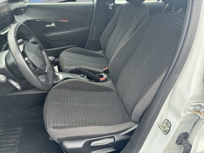 Peugeot 208 PureTech 100 S&S BVM6 Active