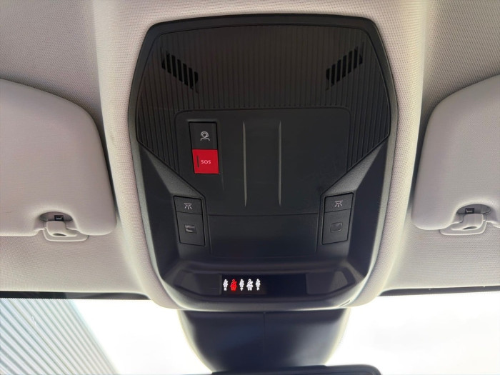 Peugeot 408 PHEV 225 e-EAT8 Allure Pack