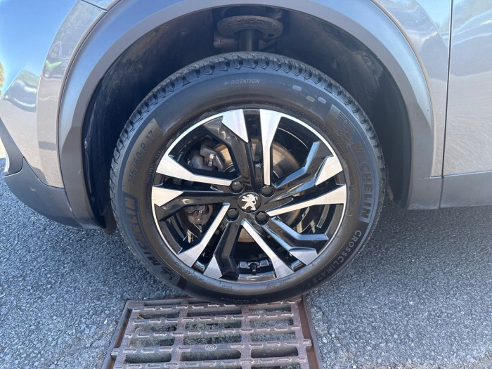 Peugeot 2008 BlueHDi 130 S&S EAT8 Allure