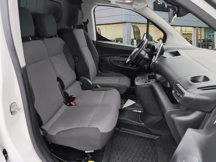 Citroën BERLINGO VAN ELECTRIQUE E-BERLINGO VAN XL 750 100 KW (136 CH) BATTERIE 50 KWH CLUB