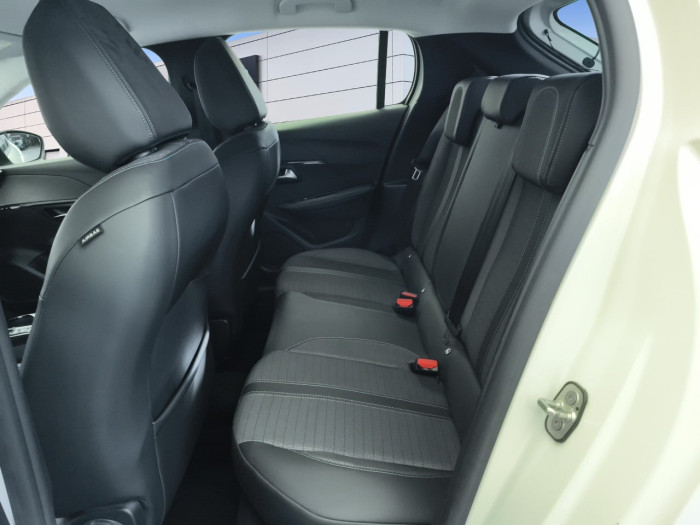 Peugeot 208 PureTech 100 S&S BVM6 Allure