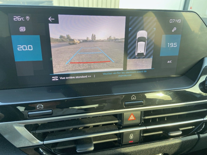 Citroën C4 PureTech 130 S&S EAT8 Shine