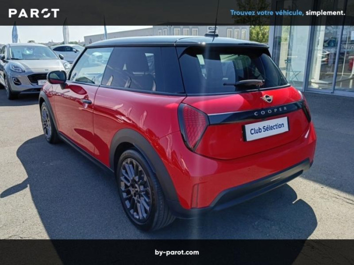 MINI Cooper 3 Portes C 156ch Classic DKG7