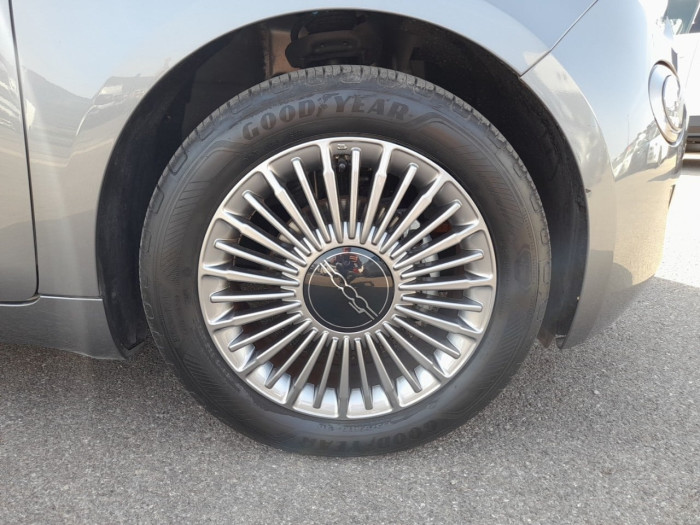Fiat 500e BERLINE 500 e 95 ch Nouvelle 500