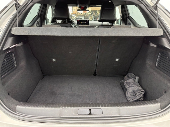 DS DS 3 CROSSBACK BUSINESS BlueHDi 130 S&S EAT8 Business