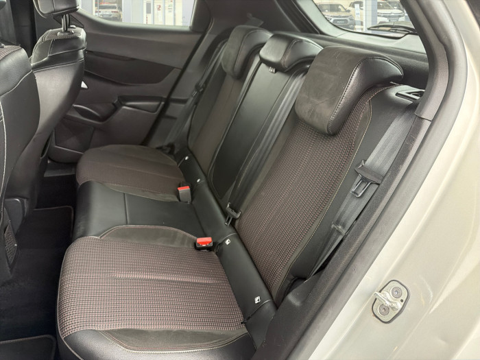 DS DS 3 CROSSBACK BUSINESS BlueHDi 130 S&S EAT8 Business