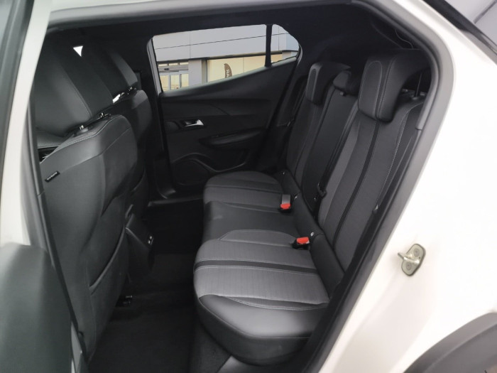 Peugeot 2008 PureTech 130 S&S BVM6 GT