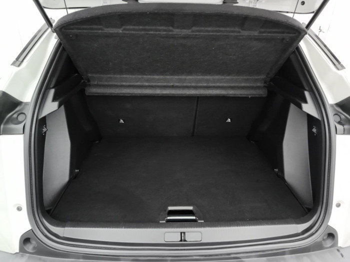 Peugeot 2008 PureTech 130 S&S BVM6 GT