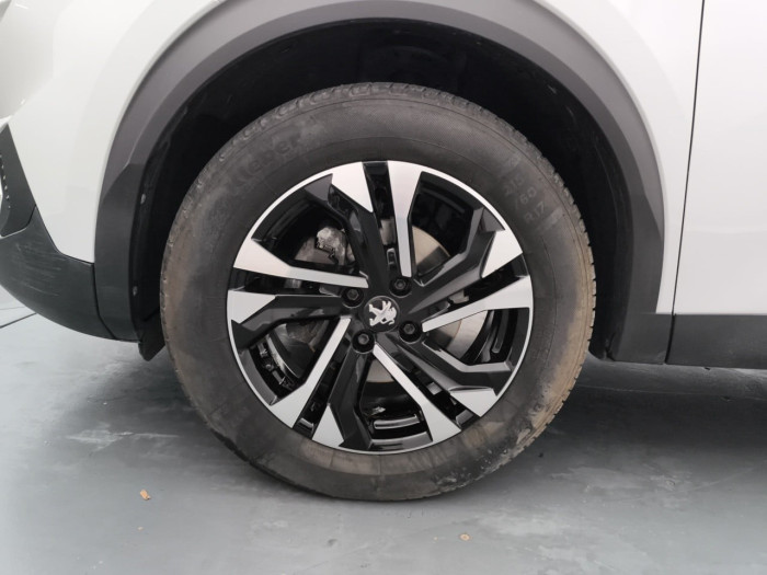 Peugeot 2008 PureTech 130 S&S BVM6 GT