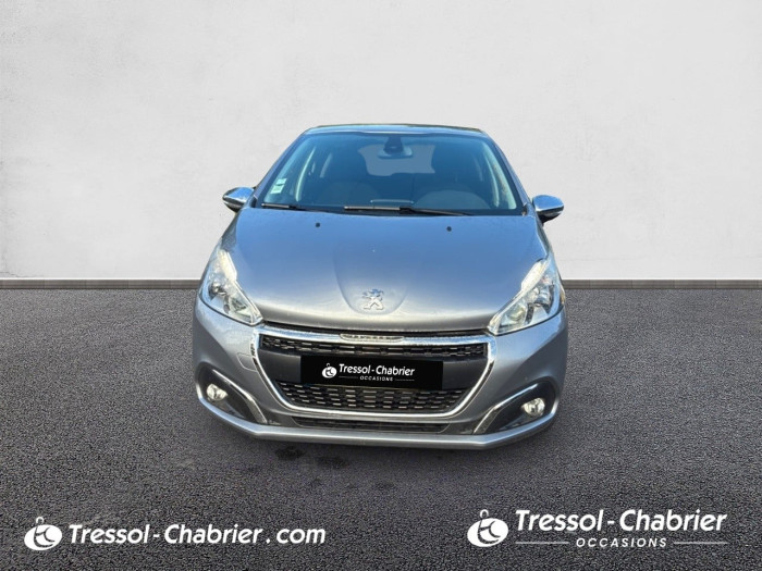 Peugeot 208 PureTech 82ch S&S BVM5 Signature