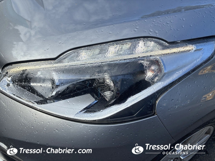 Peugeot 208 PureTech 82ch S&S BVM5 Signature