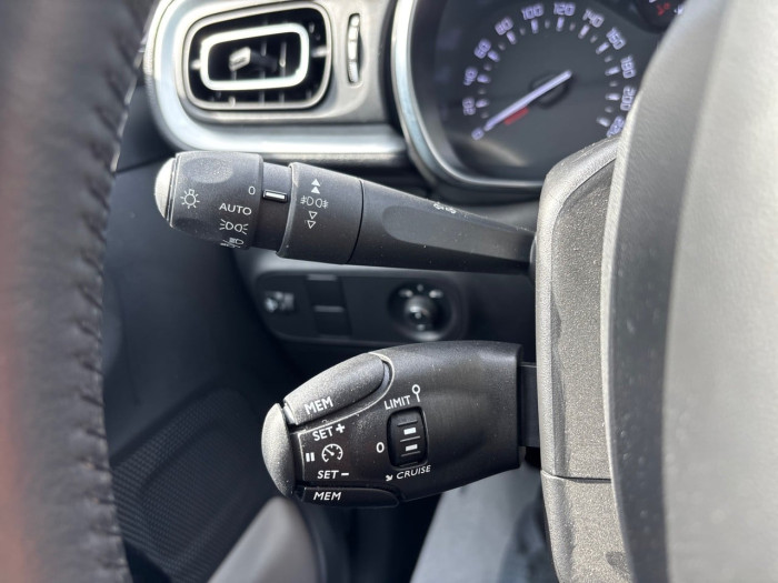 Citroën C3 PureTech 83 S&S BVM5 Shine Pack