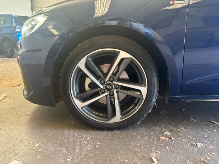 Audi A1 SPORTBACK 30 TFSI 116 ch S tronic 7 Black Edition