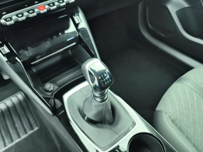 Peugeot 208 PureTech 100 S&S BVM6 Allure