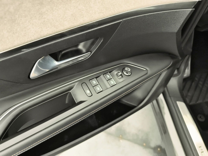 Peugeot 3008 Hybrid 225 e-EAT8 GT Pack