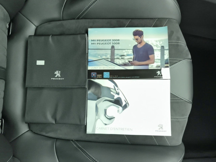 Peugeot 3008 Hybrid 225 e-EAT8 GT Pack