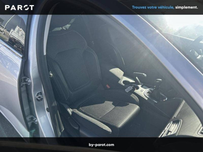 Renault MEGANE IV BERLINE Mégane IV Berline TCe 130 Energy Intens