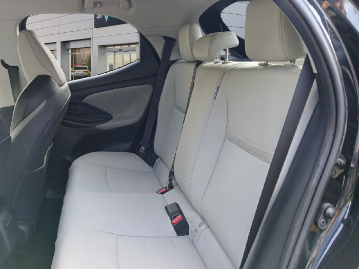 Toyota YARIS HYBRIDE MY20 116h Iconic