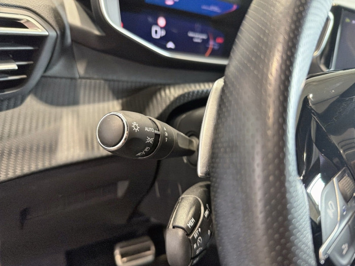 Peugeot 208 Hybrid 100 e-DCS6 GT