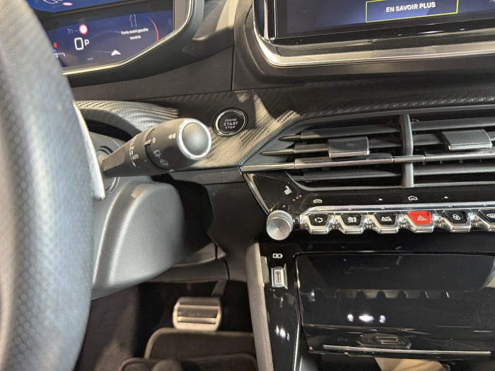 Peugeot 208 Hybrid 100 e-DCS6 GT