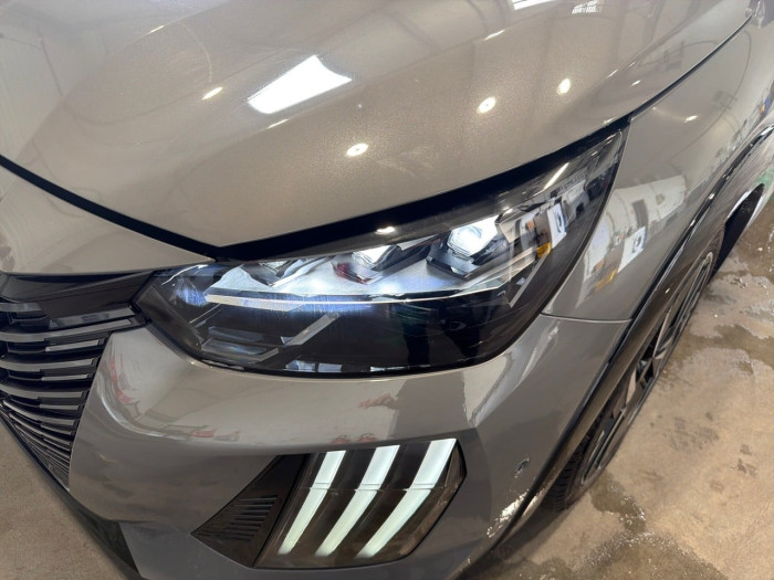 Peugeot 208 Hybrid 100 e-DCS6 GT