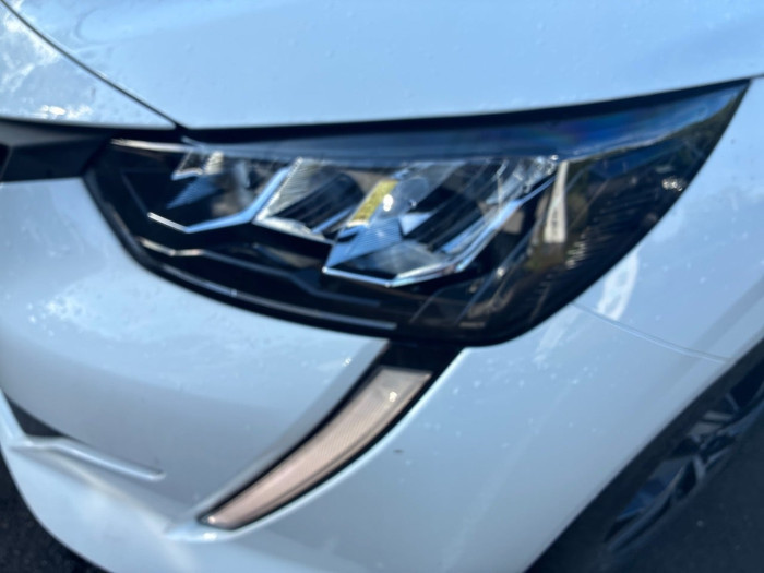 Peugeot 208 PureTech 100 S&S BVM6 Style