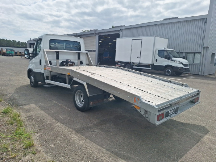 IVECO Daily CCb 35C16H empattement 3750 3.0