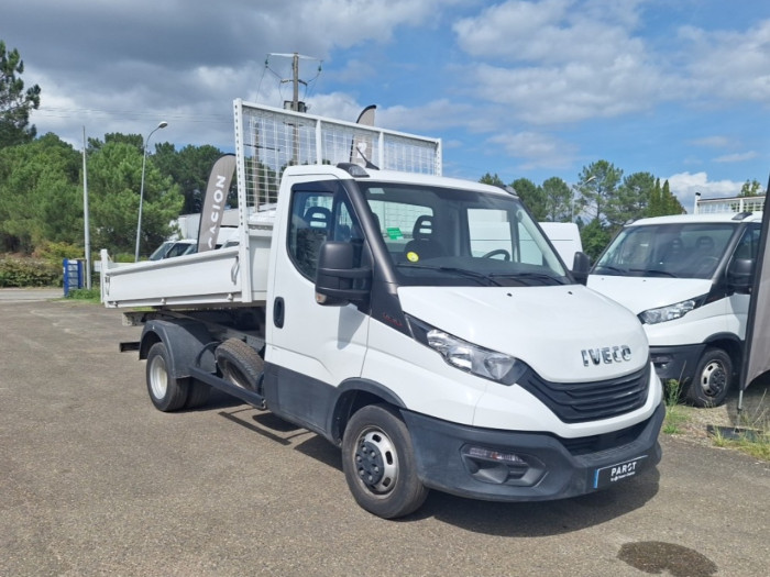 IVECO Daily CCb 35C16H empattement 3450 3.0