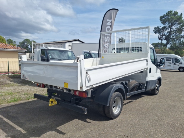 IVECO Daily CCb 35C16H empattement 3450 3.0