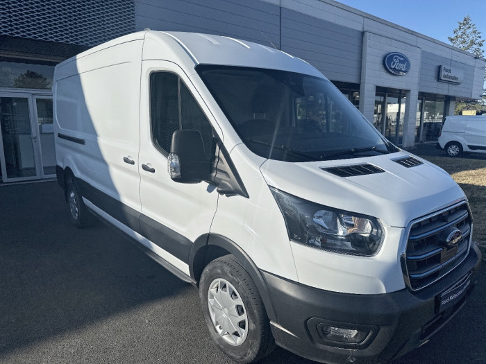 Ford Transit 2T Fg E350 L3H2 135 kW Batterie 75/68 kWh Trend