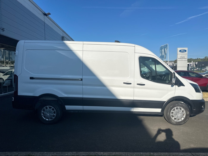 Ford Transit 2T Fg E350 L3H2 135 kW Batterie 75/68 kWh Trend