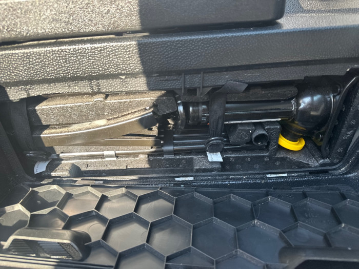 Ford Transit 2T Fg E350 L3H2 135 kW Batterie 75/68 kWh Trend