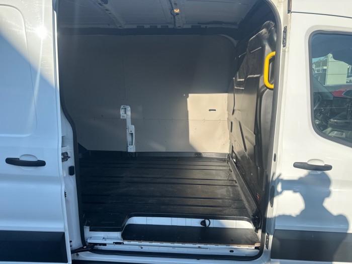 Ford Transit 2T Fg E350 L3H2 135 kW Batterie 75/68 kWh Trend
