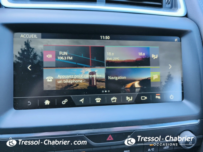 Jaguar E-PACE 2.0 D - 150 ch 2WD BVM R-Dynamic