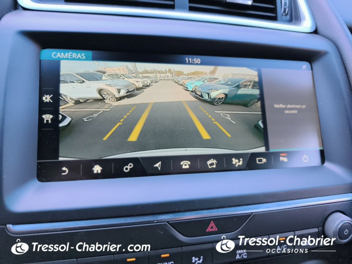 Jaguar E-PACE 2.0 D - 150 ch 2WD BVM R-Dynamic