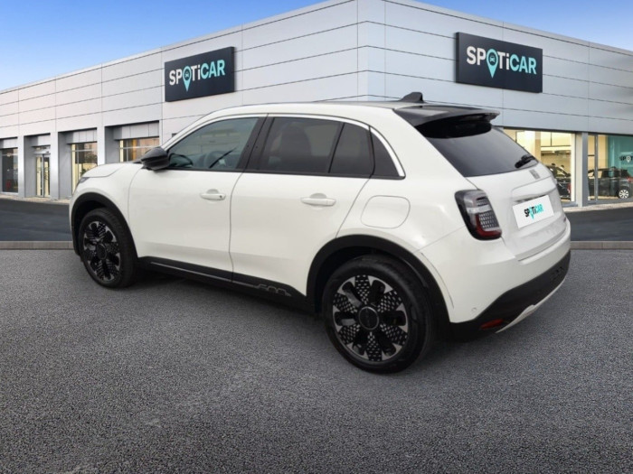 Fiat 600 1.2 Hybrid 100ch DCT6 La Prima