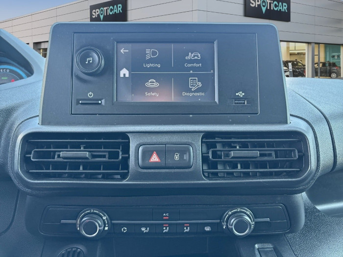 Peugeot PARTNER FOURGON ELECTRIQUE E-PARTNER FOURGON M 800 KG 136 CH BATTERIE 50 KWH