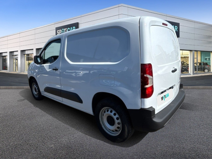 Peugeot PARTNER FOURGON ELECTRIQUE E-PARTNER FOURGON M 800 KG 136 CH BATTERIE 50 KWH
