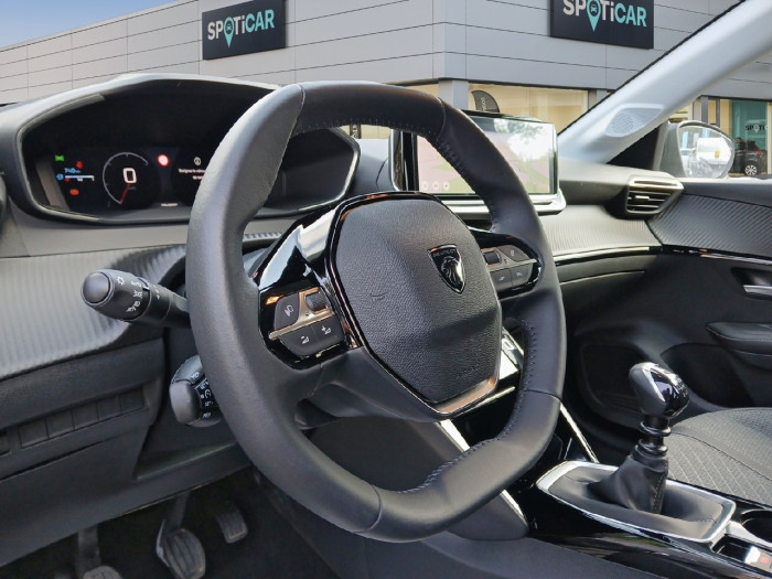 Peugeot 208 100 S&S BVM6 Allure