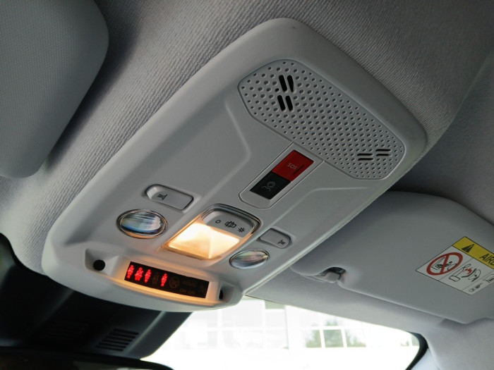 Peugeot 208 100 S&S BVM6 Allure