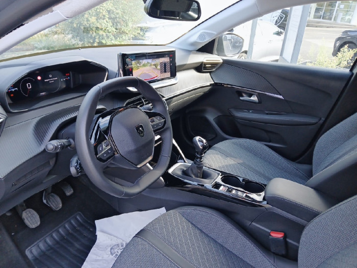 Peugeot 208 100 S&S BVM6 Allure