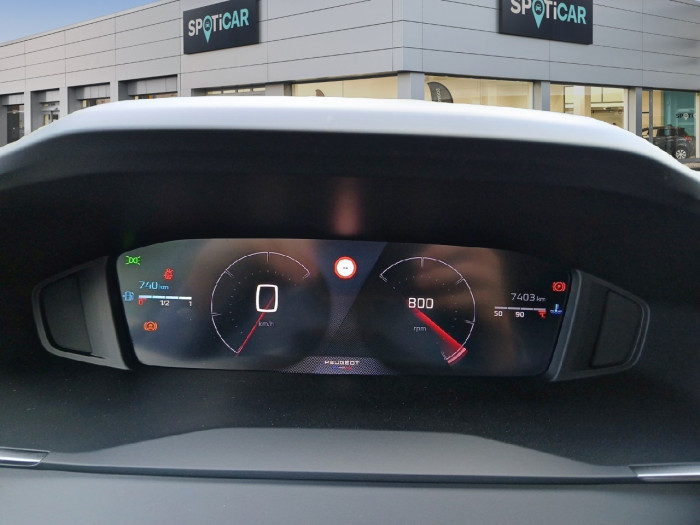 Peugeot 208 100 S&S BVM6 Allure